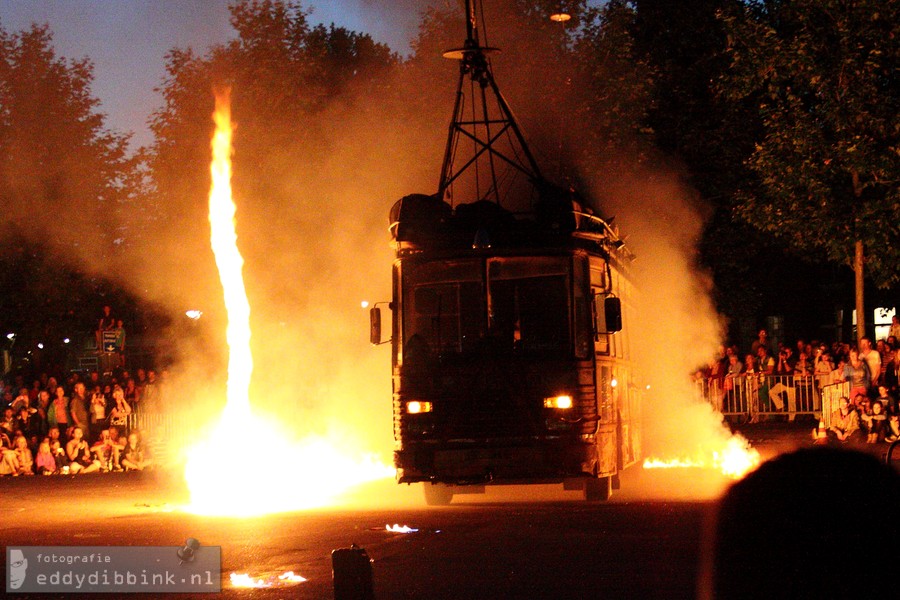 2013-07-06 Compagnie Underclouds - Funambus (Deventer Op Stelten) 002